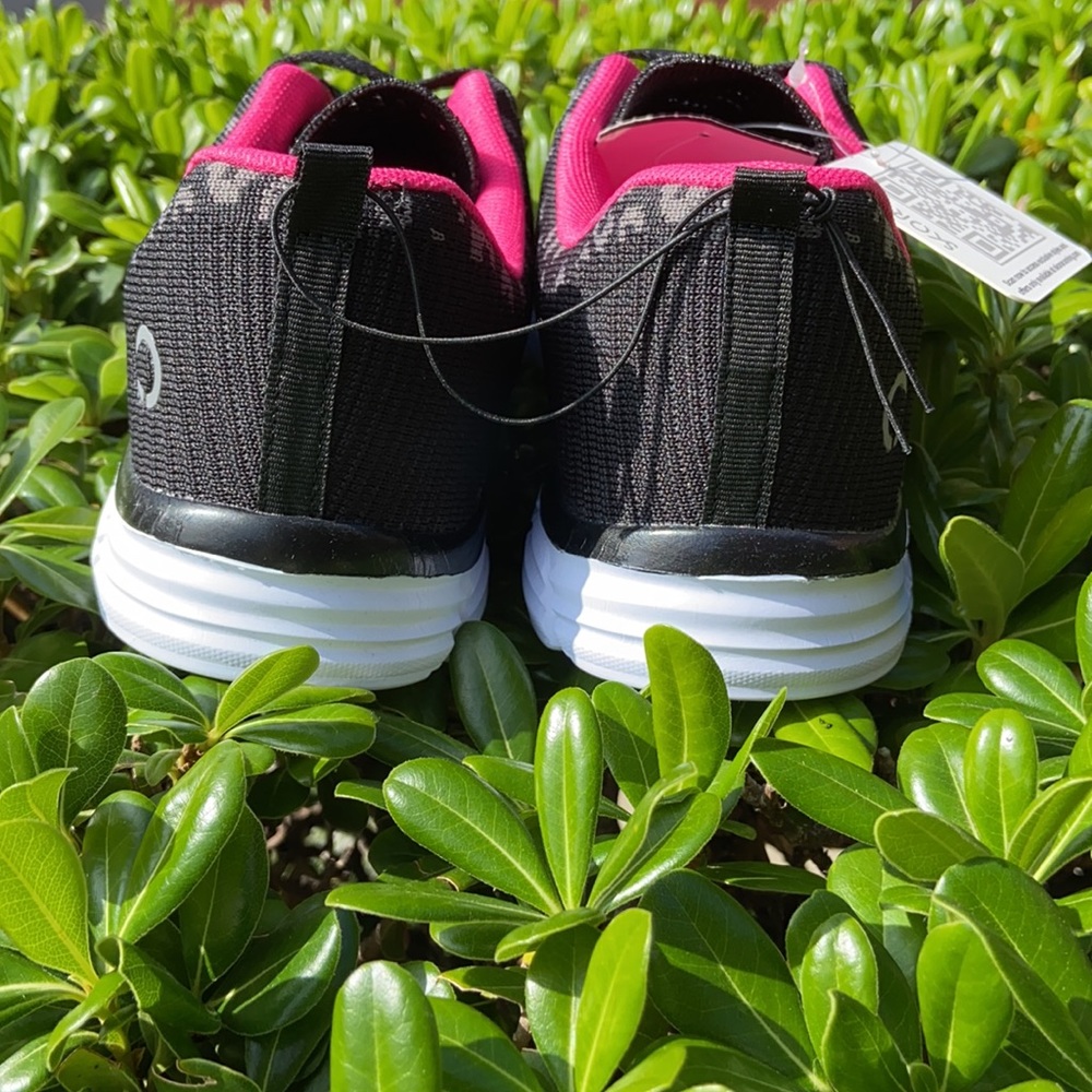 SKORA RUNNING SHOES - Picture 4 of 7